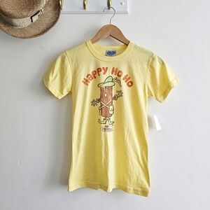 NWT Junk Food x Hostess “Happy Ho Ho” Graphic Tee Yellow – Size M – Made in USA